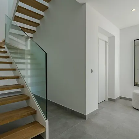 Villa Estandar 8- Casangular By Upper