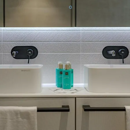 Estandar 8- Casangular By Upper Willa *