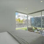 Estandar 8- Casangular By Upper Villa