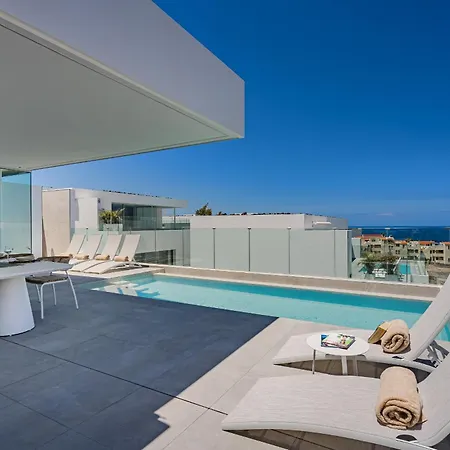 别墅 Estandar 8- Casangular By Upper